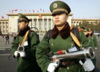 TIANANMEN-SECURITY-200.jpg