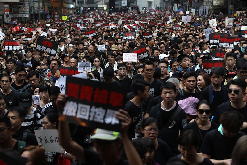 2019年6月16日，香港两百万人参加“6.16反送中”大游行，敦促港府撤回恶法。（法新社） 