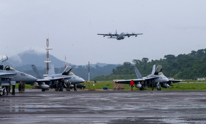 U.S. F/A-18 Hornet fighter jets are seen on the tarmac during a joint training involving U.S. and Philippines troops, July 13, 2023. [Jeoffrey Maitem/BenarNews]