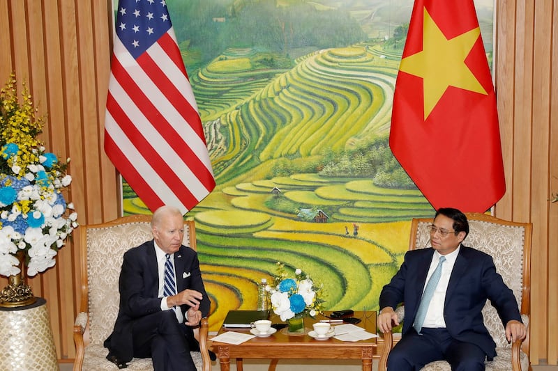 biden-chinh.jpg