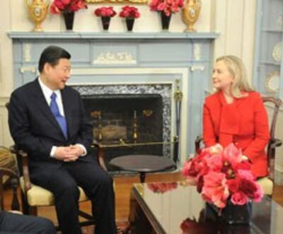 Ngoại trưởng Hoa Kỳ Hillary Clinton tiếp Phó Chủ Tịch Trung Quốc Tập Cận Bình tại Bộ Ngoại giao Hoa Kỳ hôm 14/2/2012. Photo courtesy of state.gov