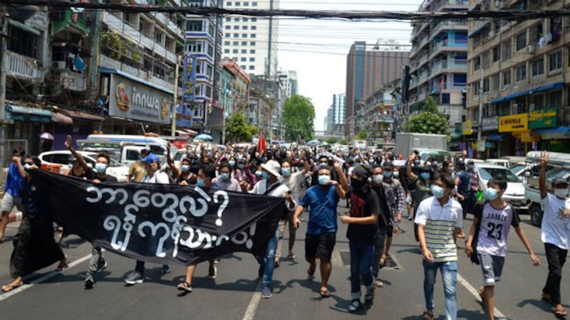 myanmar-we-are-yangon-signs-protesters-apr23-2021.jpg