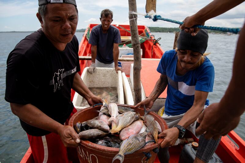 Filipino fishermen.JPG