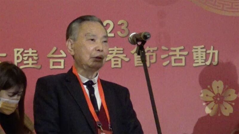 珠海台商协会荣誉会长叶飞呈。（记者夏小华摄）