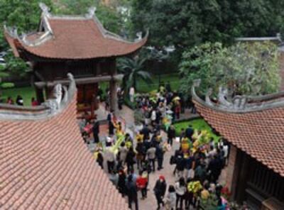 Văn Miếu Hà Nội vào ngày 24 tháng 12 năm 2012. AFP PHOTO / HOANG DINH Nam.