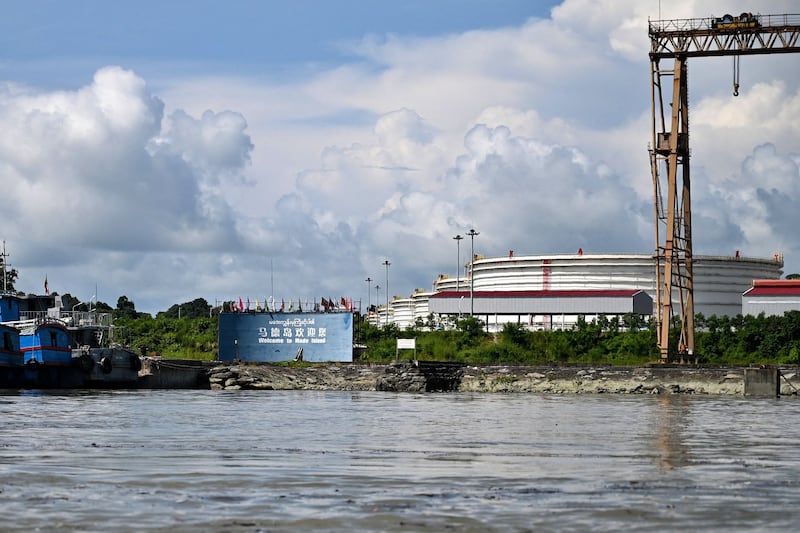 Chinese-owned oil refinery plant off Kyaukphyu, Rakhine State, Oct. 2, 2019. (Ye Aung Thu/AFP)