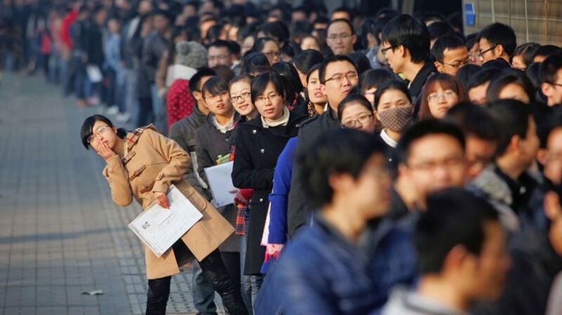 毕业大学生就业难，就是中国城镇失业率居高不下的必然结果。（路透社）