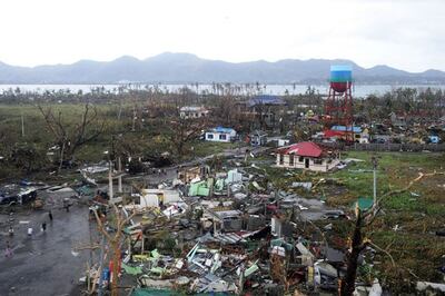 Ảnh chụp nhà cửa bị phá hủy bởi bão Haiyan tại Tacloban, phía đông đảo Leyte, Philippines vào ngày 09 tháng 11 năm 2013.