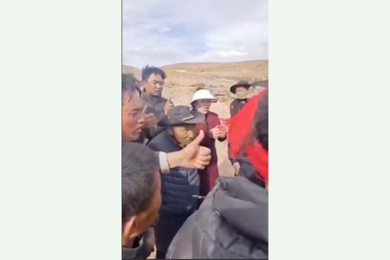 Chinese police argue with Tibetans protesting the seizure of their pasture land in Markham county, western China's Tibet Autonomous Region, April 10, 2024. (Citizen journalist)