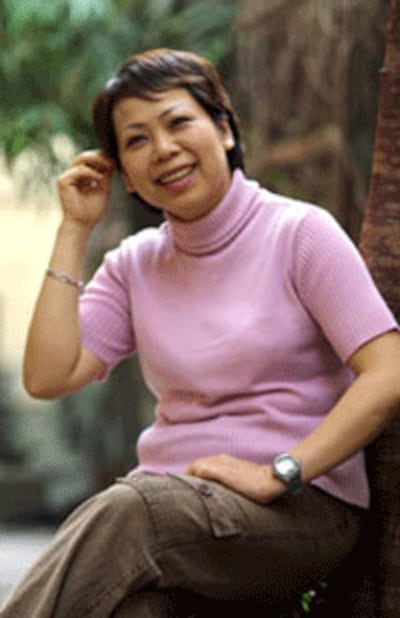 Nhà văn Thùy Linh - Courtesy of quechoablog