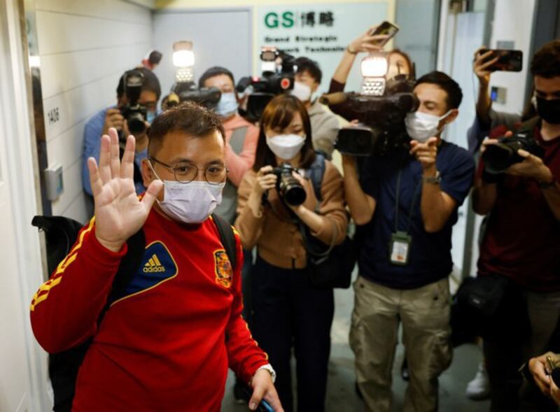 Ronson Chan (L), president of the embattled Hong Kong Journalists' Association, talks to reporters, June 15, 2022. Credit: Reuters