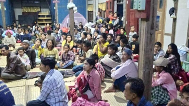 Displaced civilians from Kawlin township in northwestern Myanmar's Sagaing region are seen Nov. 2, 2023. (Kawlin Info)