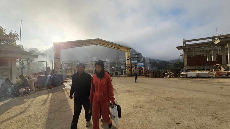 Rihkhawdar- Zokhawthar border gate bridge connecting Rihkhawdar town in Chin state and Mizoram state in India on February 10, 2024. (RFA)