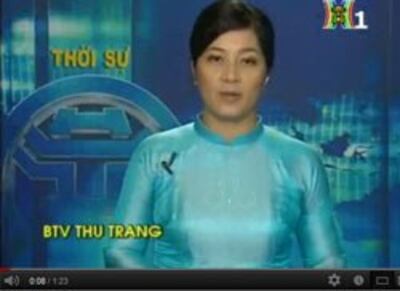 Bản tin HTV Hà Nội trưa 05-08-2012 đưa tin về cuộc biểu tình chống TQ sáng hôm đó tại Hà Nội bị người dân thu lại và đưa lên YouTube. Screen capture.