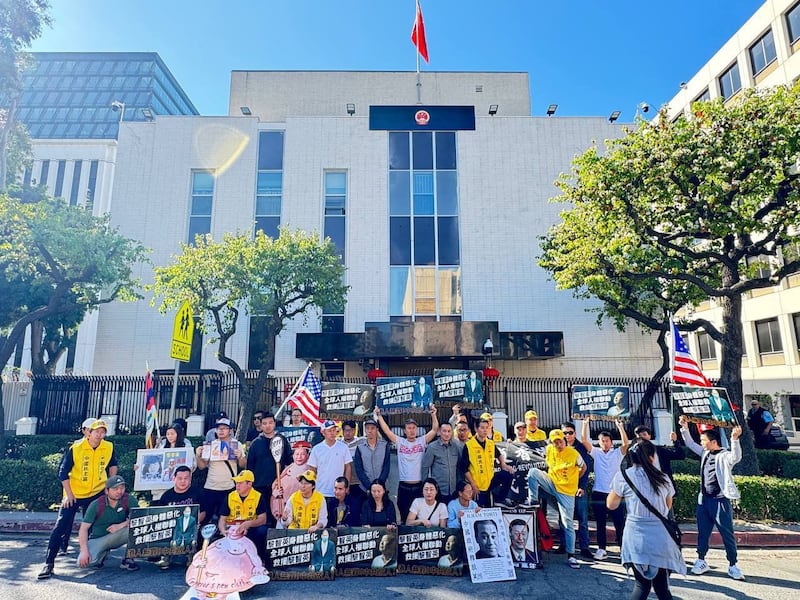 Activists rally in LA for the release of Jimmy Lai