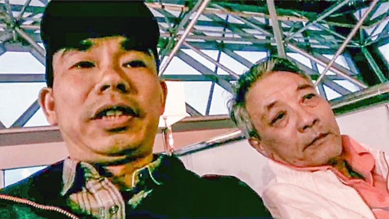 Chinese activists Yan Kefen (R) and Liu Xinglian (L) at Taoyuan International Airport in Taipei, Taiwan, Oct. 4, 2018. 