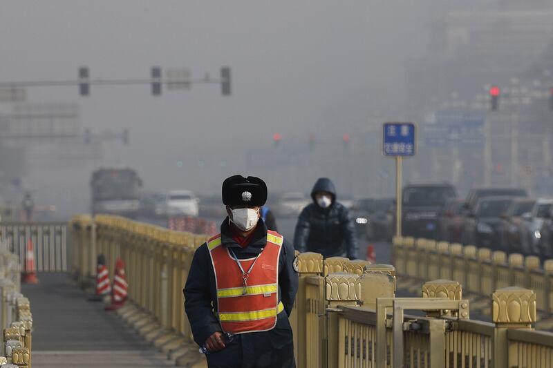 氟氯碳化合物会加重温室效应，也让人类暴露在紫外线辐射的威胁之中。（美联社）