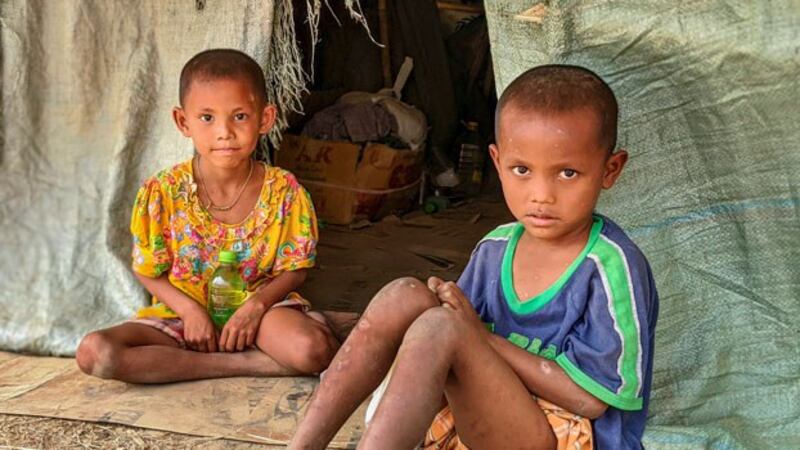 Myanmar children who fled fighting between government troops and ethnic rebels in northern Rakhine state find temporary shelter at the Mittaparami Buddhist Monastery in Rakhine's capital Sittwe, April 11, 2020.