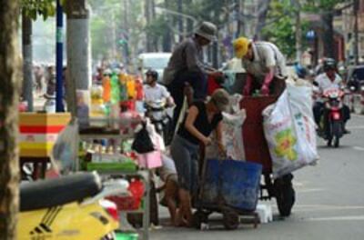 Thu gom rác trong thành phố, ảnh minh họa. Courtesy of phunuonline