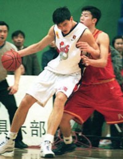 CHINA-NBA-YAO-WANG200.jpg