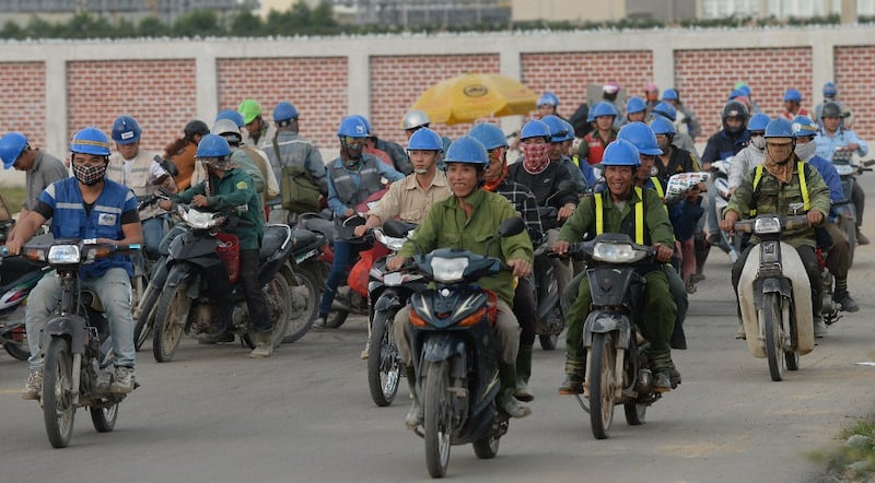 Công nhân có trình độ và tay nghề cao mới có thể giúp cho Việt Nam được lựa chọn trong việc "điền thế".(Ảnh minh họa)