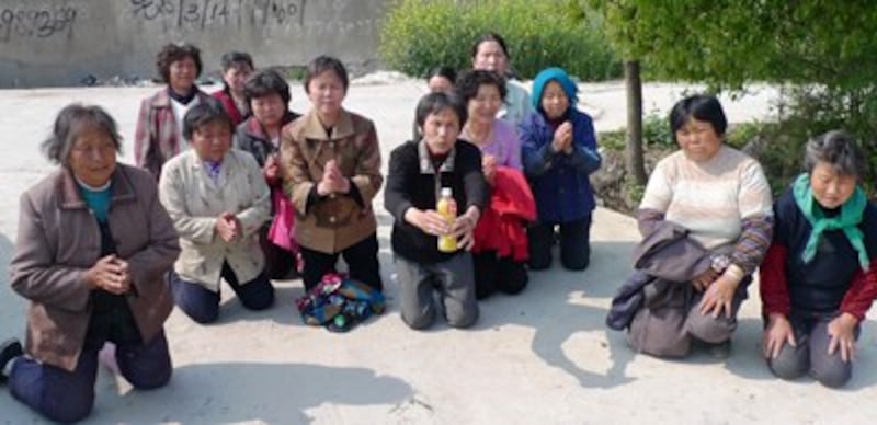 tongxinvillagers-400.jpg