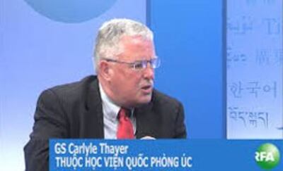 Giáo sư Carl Thayer thuộc học viện quốc phòng Úc trong một lần đến thăm đài RFA. RFA