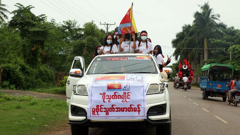 myanmar-election-campaign4.jpg