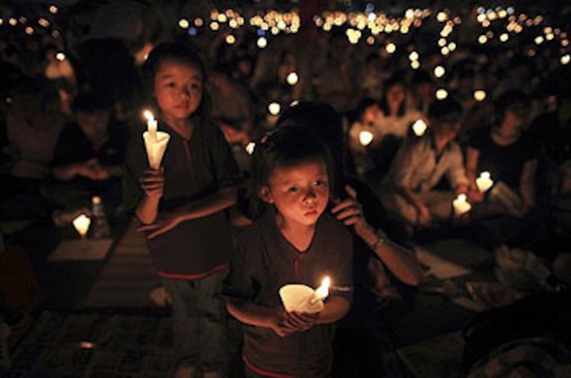 hk_candle64_kids2011_350.jpg