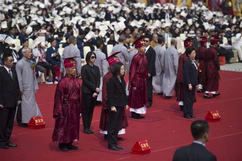 2017年3月5日，一贯道在台湾举行的祈福大典，时任总统蔡英文出席。（台湾的总统府官网）