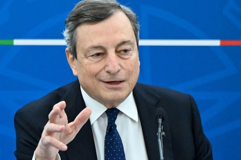 意大利总理德拉吉（Mario Draghi）上任后，内阁会议于3月10日批准了取消将一家军用无人机公司出售给中企的计划。（路透社图片）